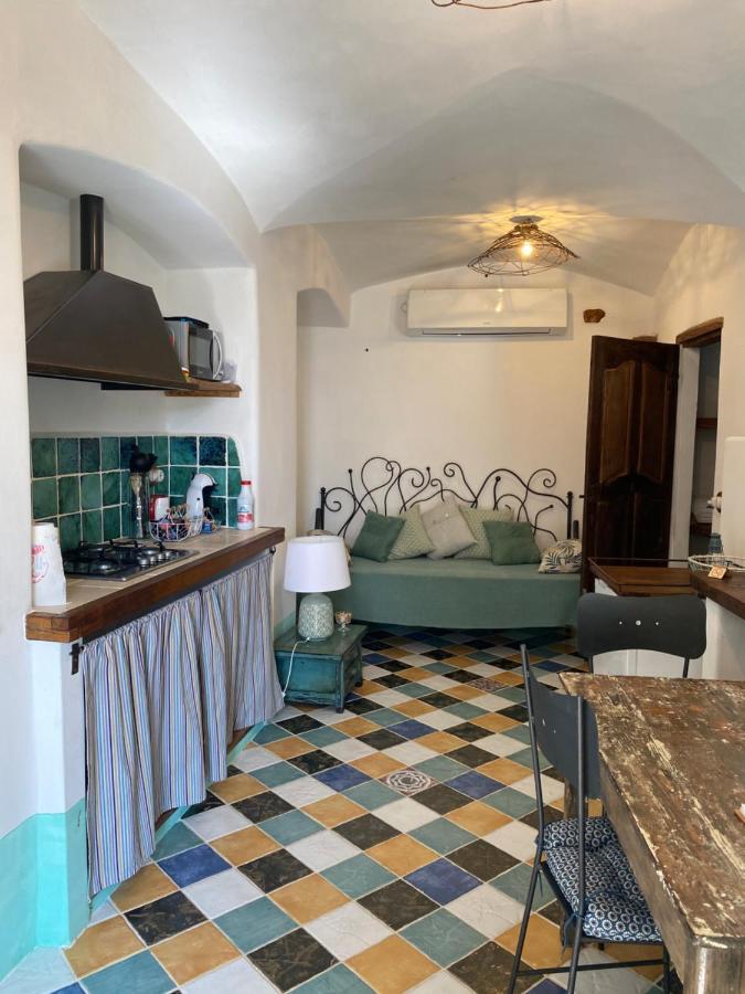 Casa Vacanze A Lea L'Ua Finale Ligure Bagian luar foto