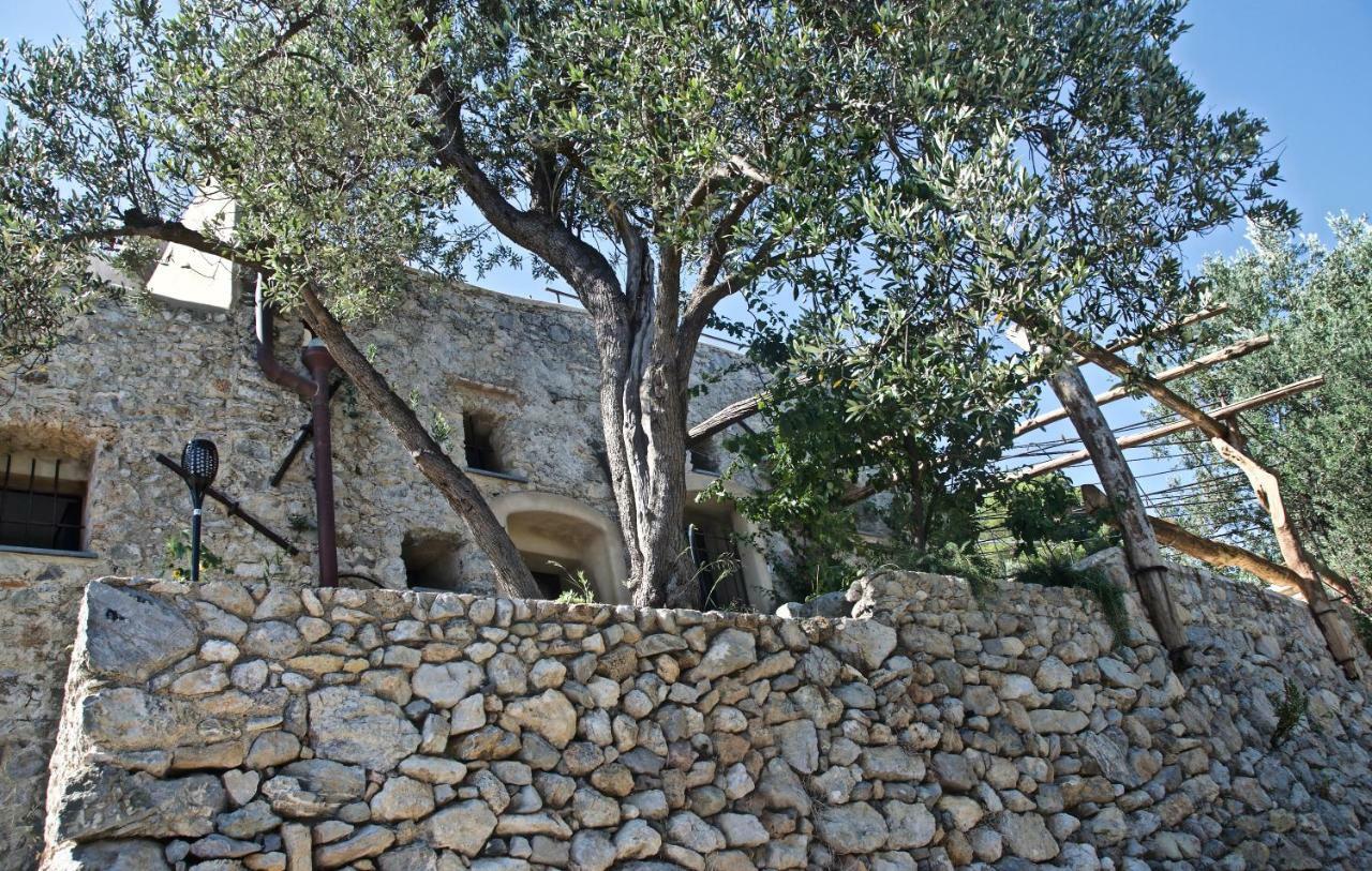 Casa Vacanze A Lea L'Ua Finale Ligure Bagian luar foto